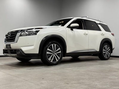 2022 Nissan Pathfinder Platinum