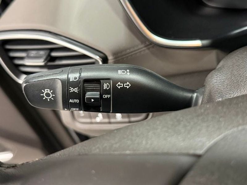 2019 Hyundai Santa Fe SEL Plus