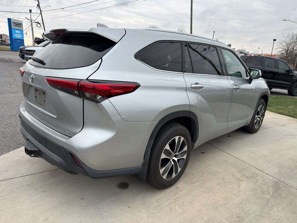 2021 Toyota Highlander XLE