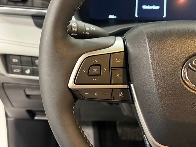 2025 Toyota Highlander Limited