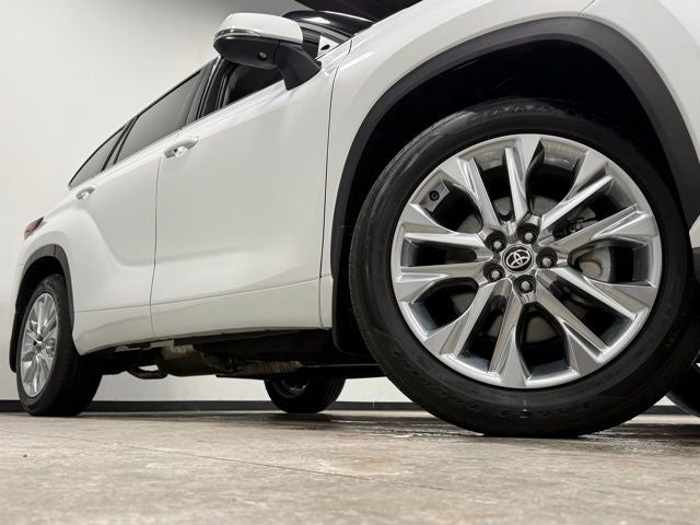 2025 Toyota Highlander Limited