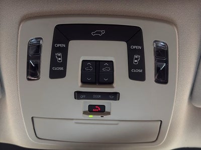 2025 Toyota Sienna XLE 8 Passenger