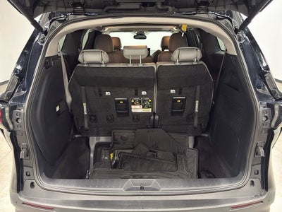 2025 Toyota Sienna XLE 8 Passenger