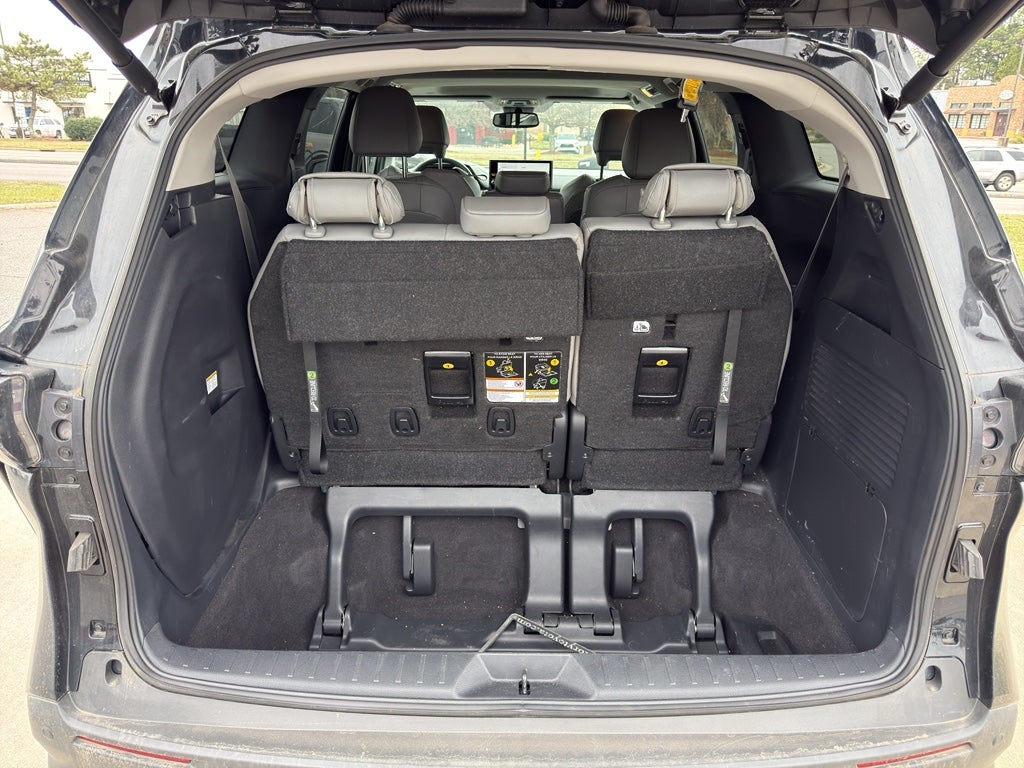 2025 Toyota Sienna XLE