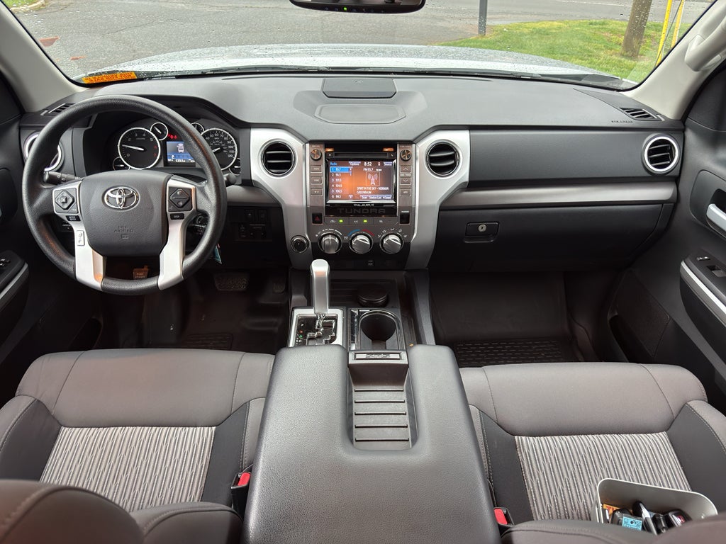 2017 Toyota Tundra SR5