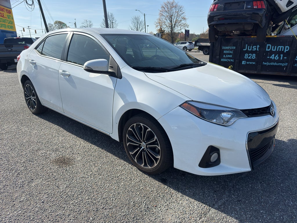 2014 Toyota Corolla S Plus