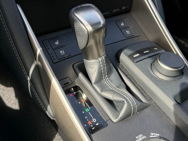 2017 Lexus IS 200t