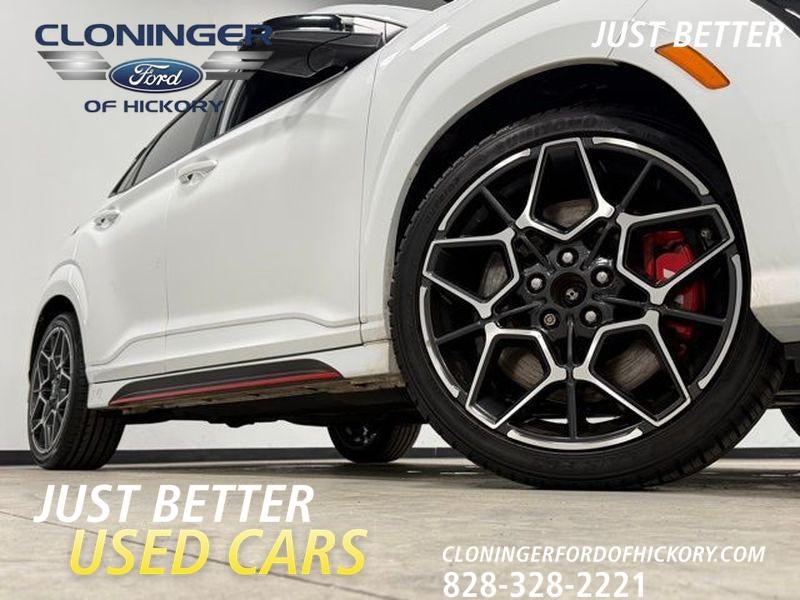 2022 Hyundai Kona N Base