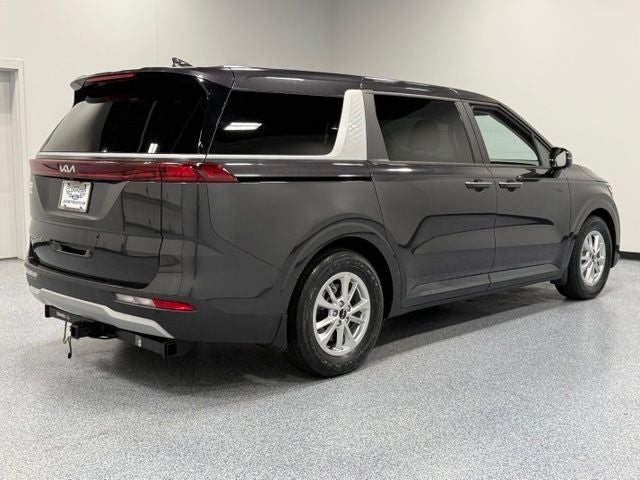 2022 Kia Carnival LXS