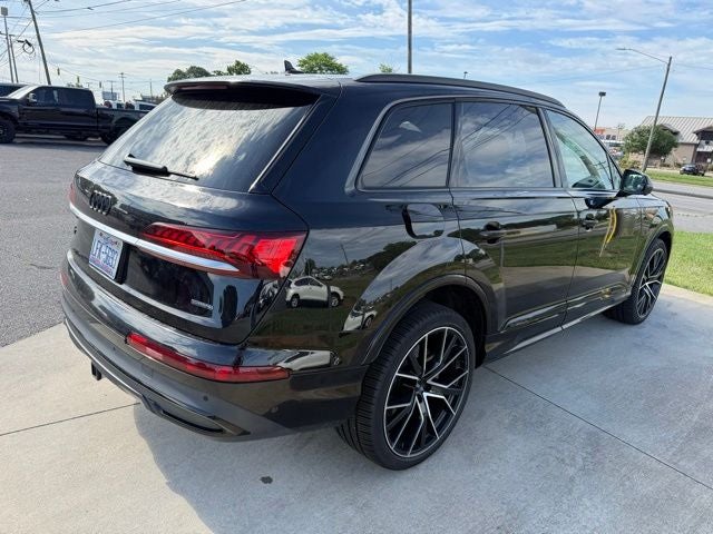 2021 Audi Q7 55 Prestige quattro