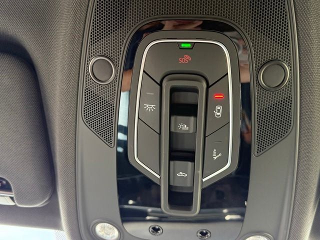 2021 Audi Q7 55 Prestige quattro