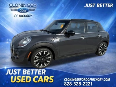 2016 MINI Cooper S Base