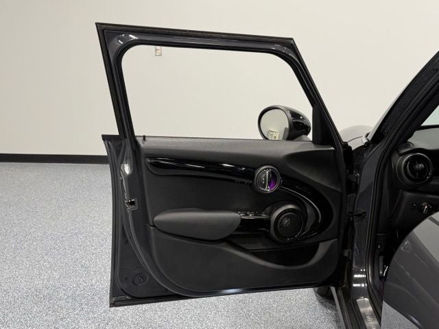 2016 MINI Cooper S Base