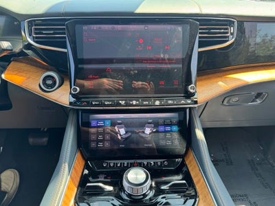 2022 Jeep Grand Wagoneer Series III