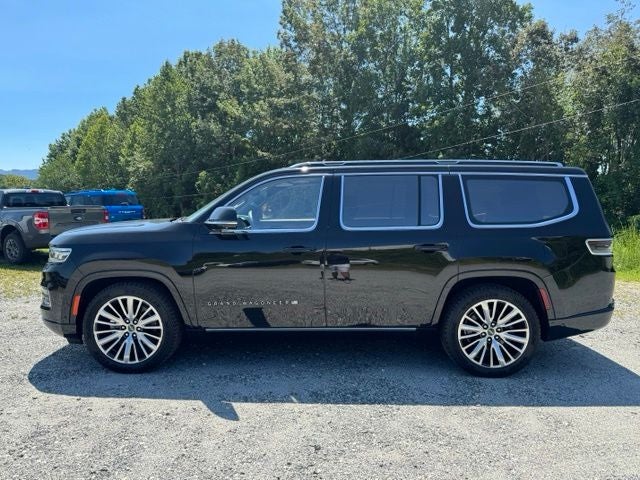 2022 Jeep Grand Wagoneer Series III