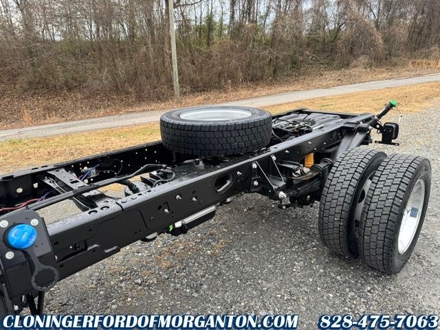 2026 Ford F-450SD Lariat DRW