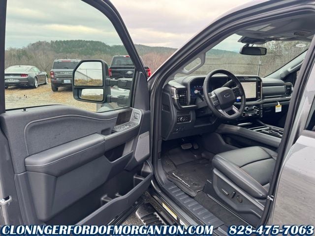 2026 Ford F-450SD Lariat DRW