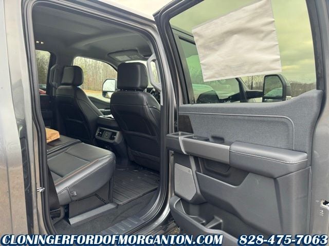 2026 Ford F-450SD Lariat DRW