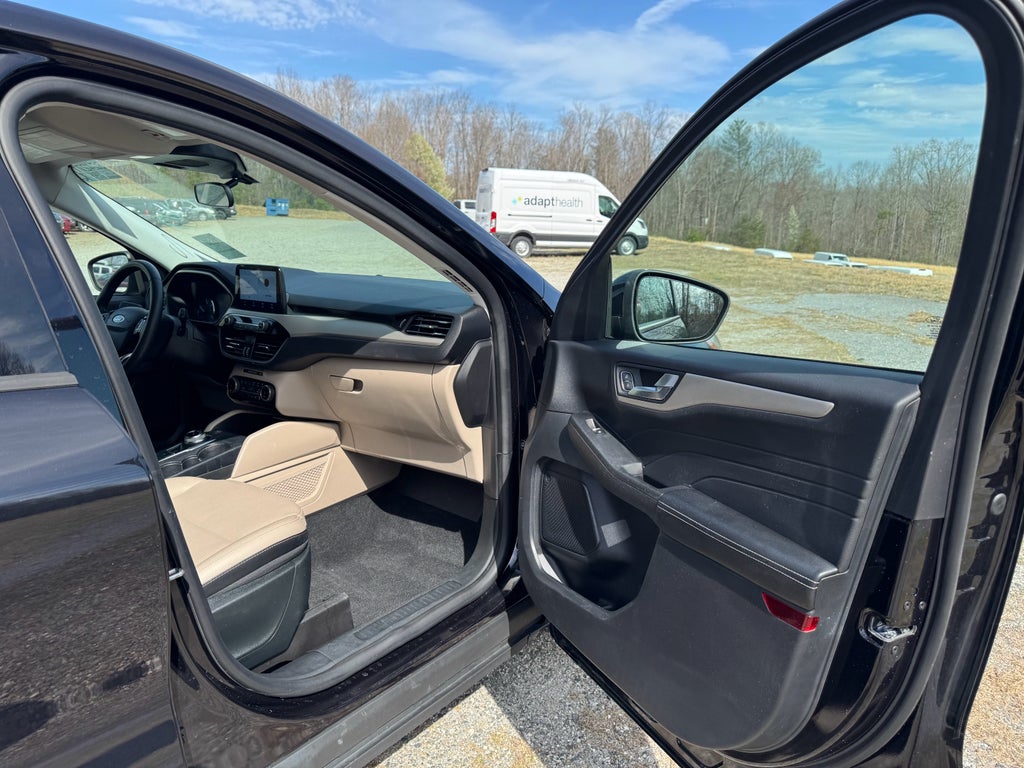 2022 Ford Escape Hybrid SEL Hybrid