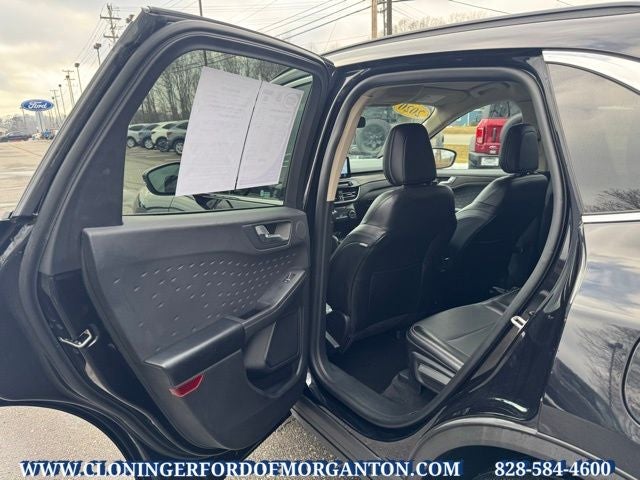 2020 Ford Escape Titanium