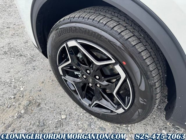 2026 Ford Escape Hybrid Platinum