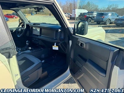 2025 Ford Bronco Base