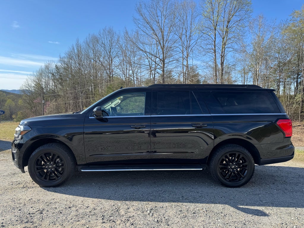 2023 Ford Expedition Max XLT