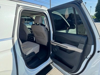 2022 Ford Expedition Max XLT