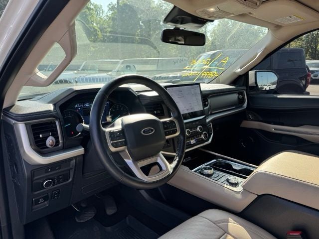 2022 Ford Expedition Max XLT