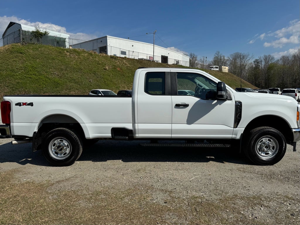 2023 Ford F-350SD XL