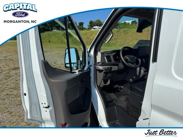 2027 Ford Transit-250 Base