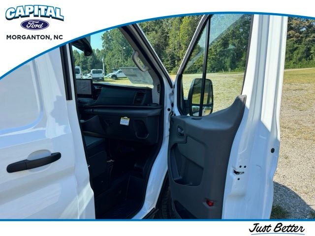 2027 Ford Transit-250 Base