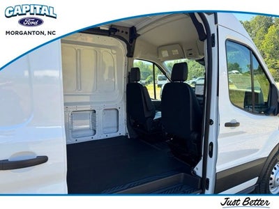 2027 Ford Transit-250 Base