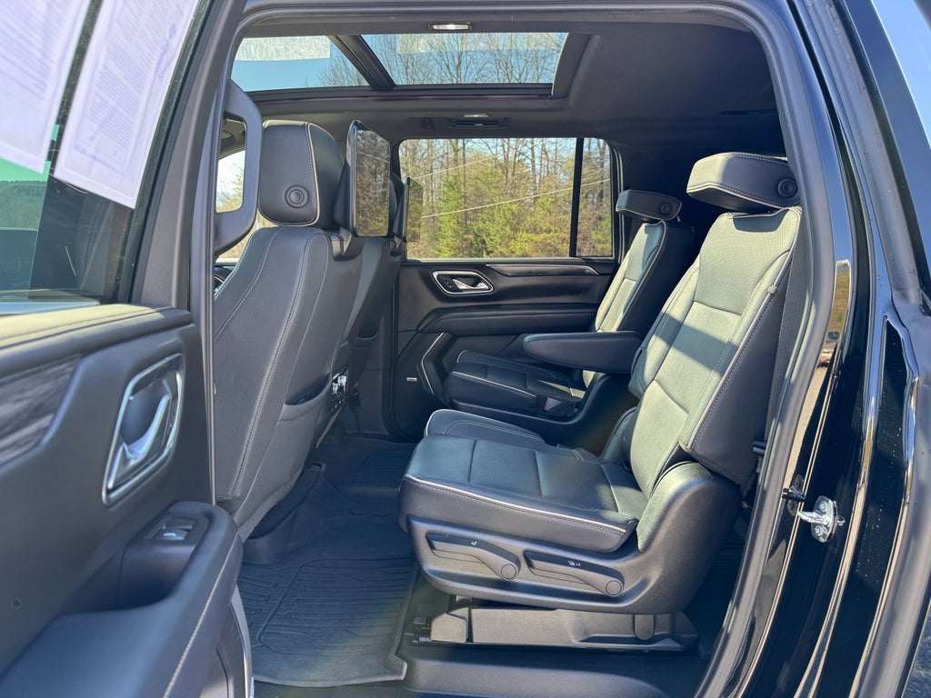 2023 GMC Yukon XL SLT