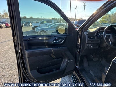 2023 Chevrolet Suburban RST