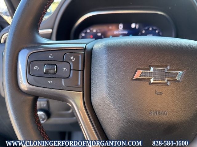 2023 Chevrolet Suburban RST