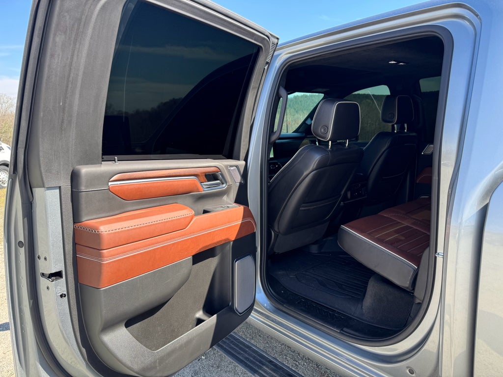 2024 GMC Sierra 3500HD Denali Ultimate