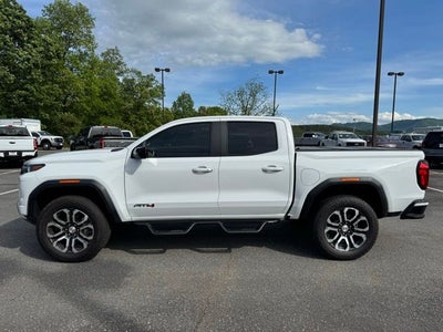2024 GMC Canyon AT4