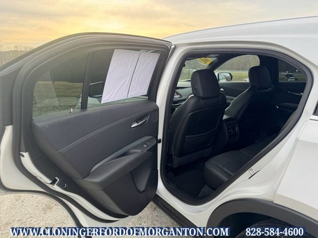 2023 Cadillac XT4 Premium Luxury