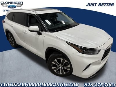 2023 Toyota Highlander LE