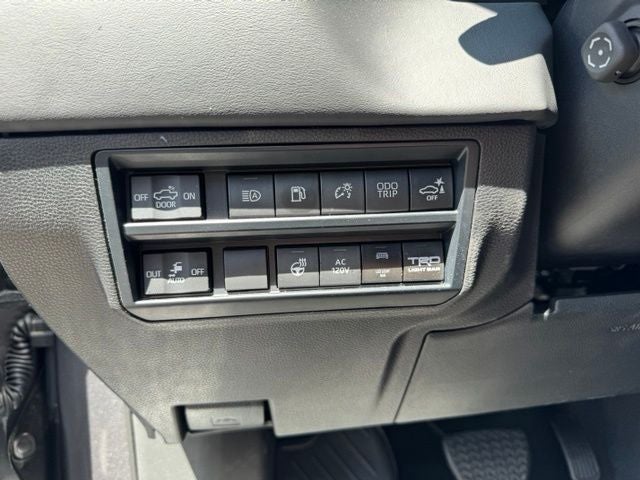 2024 Toyota Tundra Hybrid Platinum