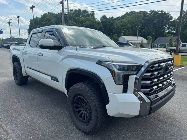2024 Toyota Tundra Hybrid Platinum