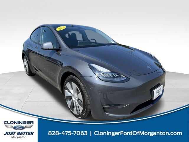 2023 Tesla Model Y Long Range Dual Motor All-Wheel Drive's photo