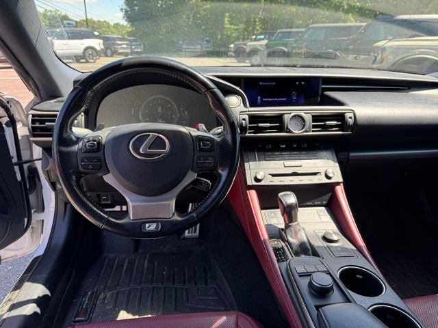 2017 Lexus RC 200t