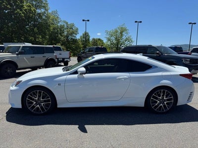 2017 Lexus RC 200t