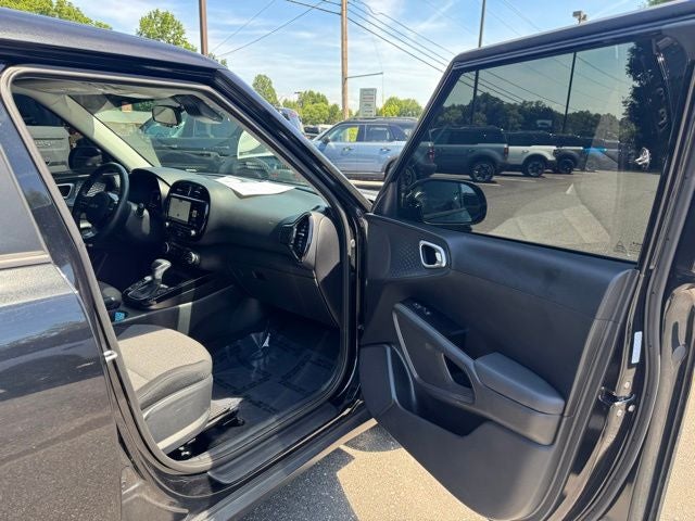 2024 Kia Soul EX
