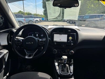 2024 Kia Soul EX