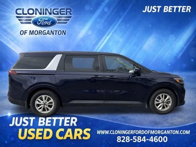 2023 Kia Carnival LX