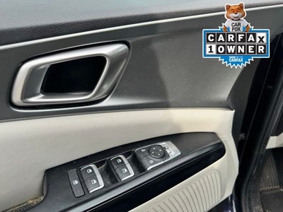 2023 Kia Carnival LX