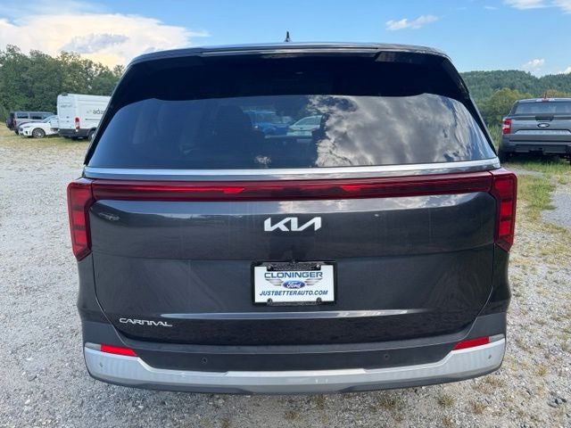 2025 Kia Carnival LXS